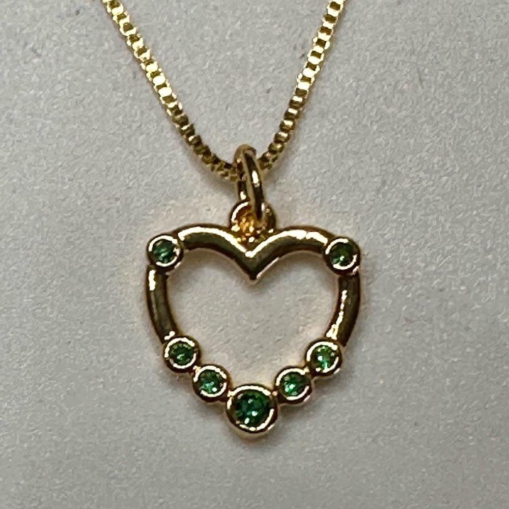 14K Gold plated Green CZ Heart Pendant Necklace | 16” Gold Plated Chain | New - Picture 7 of 12